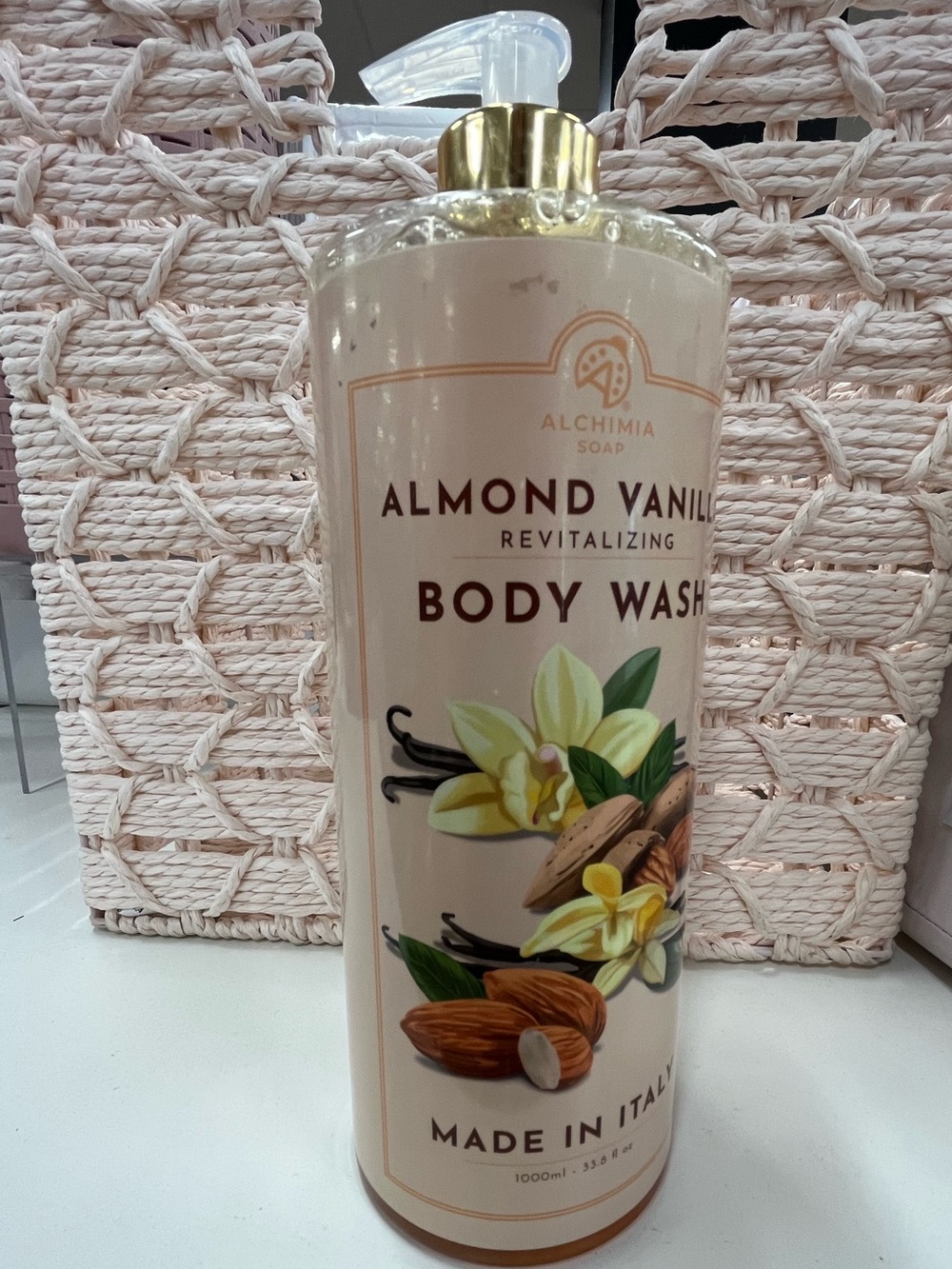 NWT Made in Italy Alchimia Olive Oil Moisturizing Body Wash - 1000ml